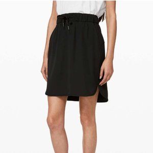 Lululemon On the fly black skirt